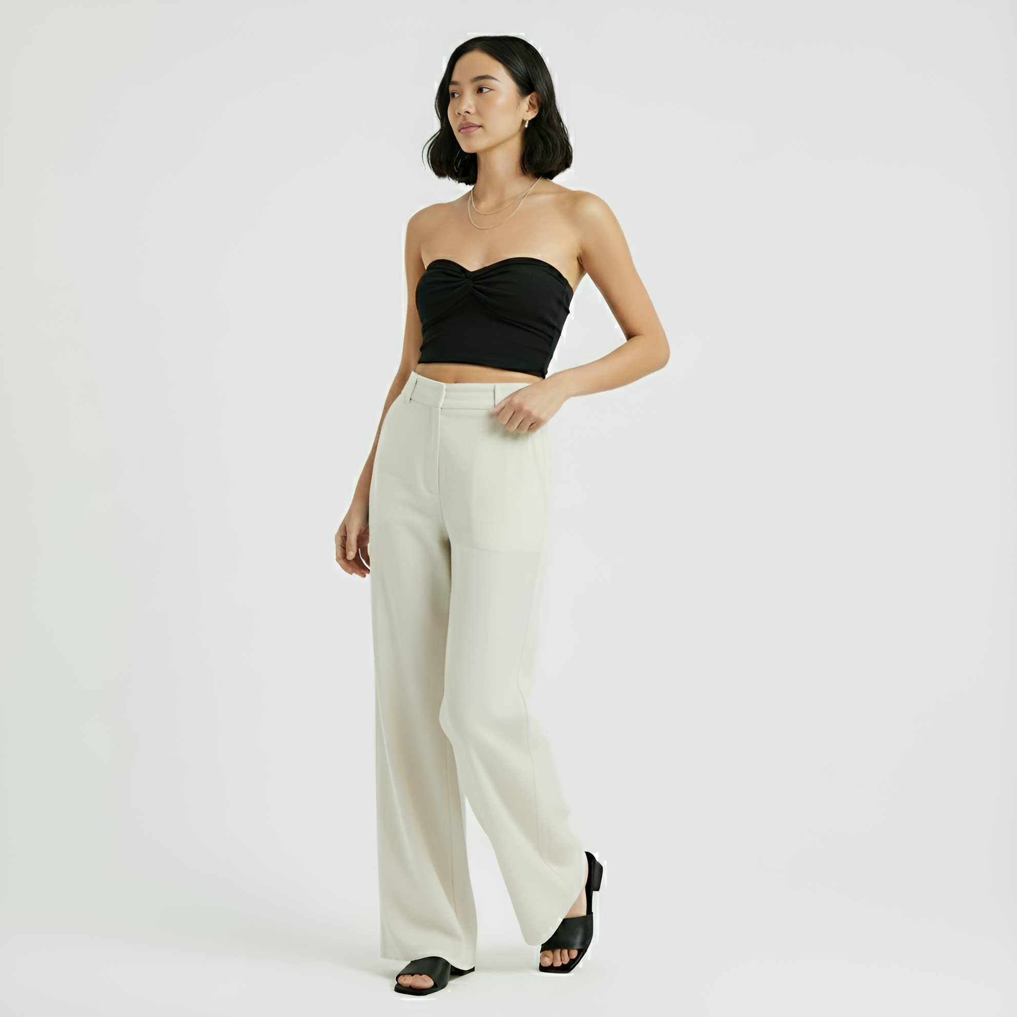 Top Sem Alça E Busto Torcido